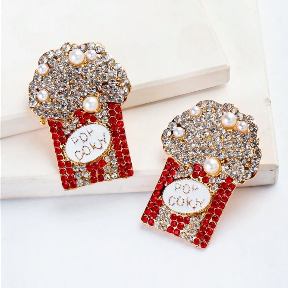 Rhinestone Popcorn earrings NWT